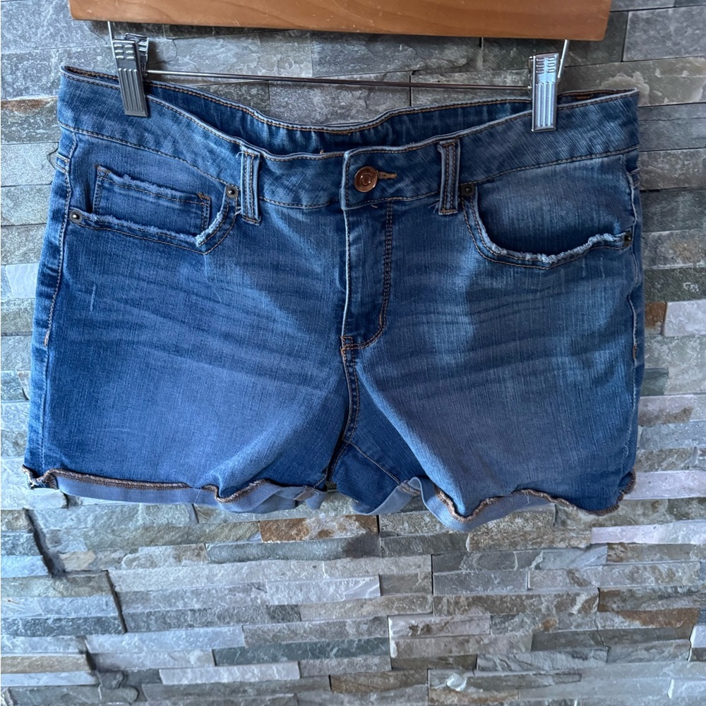 🌼5/$25🌼 Time and Tru Denim Blue Women's Shorts
